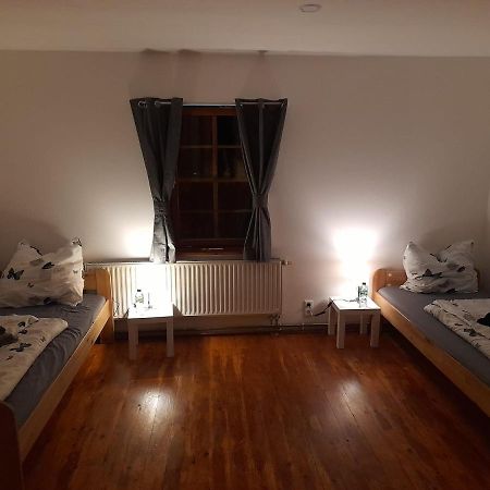Pension Schwalbenhof Gestut Bartos Lommatzsch エクステリア 写真