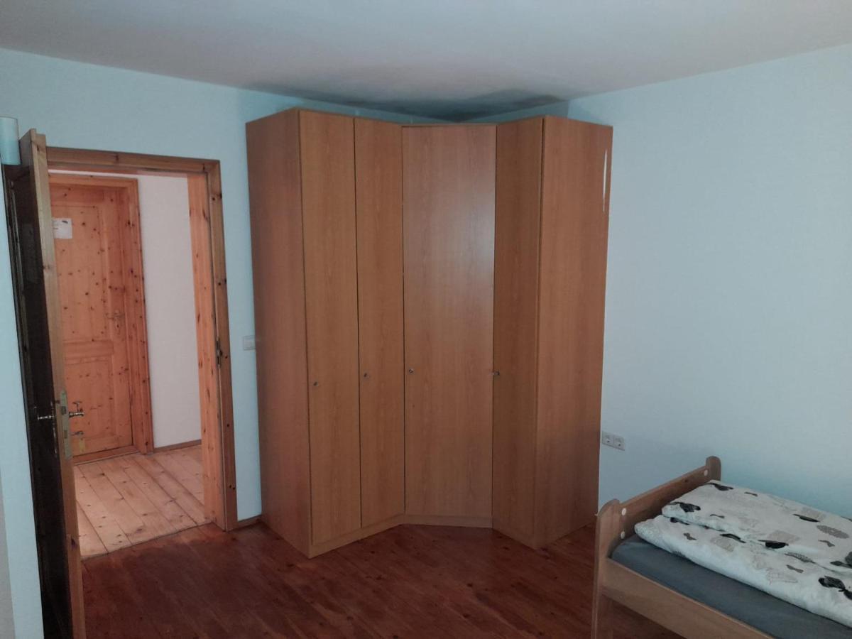 Pension Schwalbenhof Gestut Bartos Lommatzsch エクステリア 写真